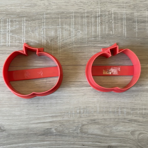 Pumpkin Cookie Cutters - Picture 4 of 9